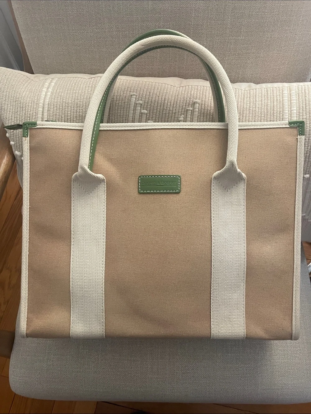 Rare Dooney & Bourke Neutral Canvas Laptop Bag with Green Leather Trim